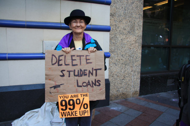 Students Support Campaign to Refuse Payment on Loans