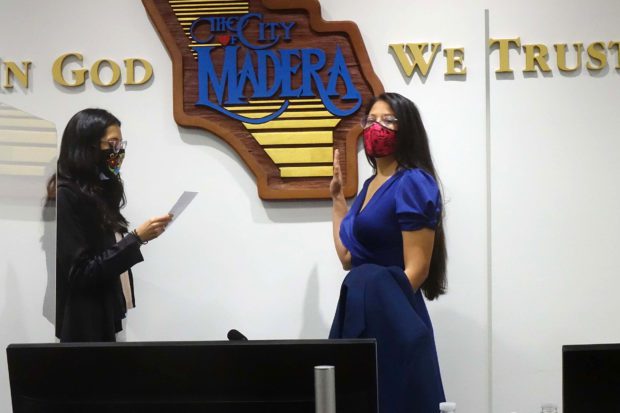 Madera: Elsa Mejia Juramentó Como Concejal de la Ciudad