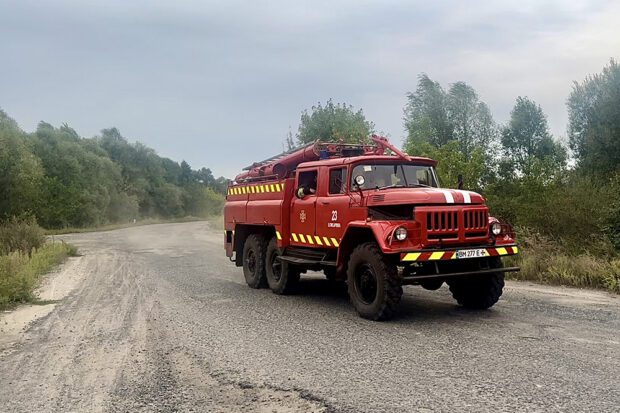 Fire engine of Yamne. Photo by Zarina Zabrisky