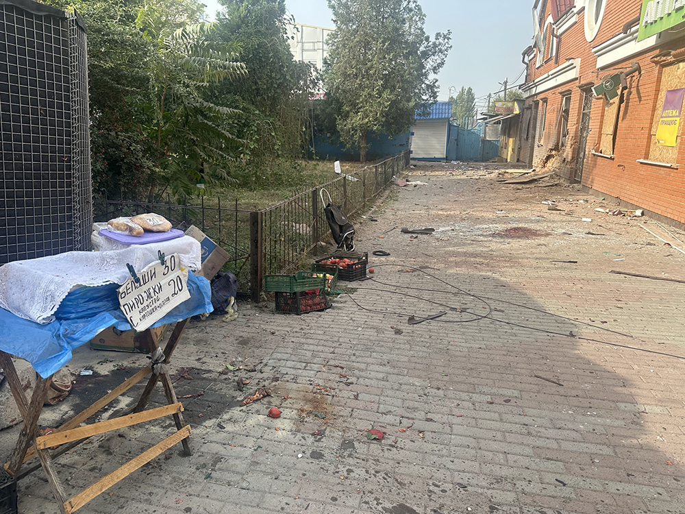 Blood on the floor of a local market after a Russian aerial raid over Kherson. Photo by Zarina Zabrisky